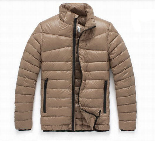 Doudoune The North Face Beige Pour Homme Pas Cher